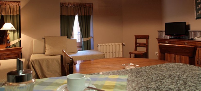 Apartamentos Serrano