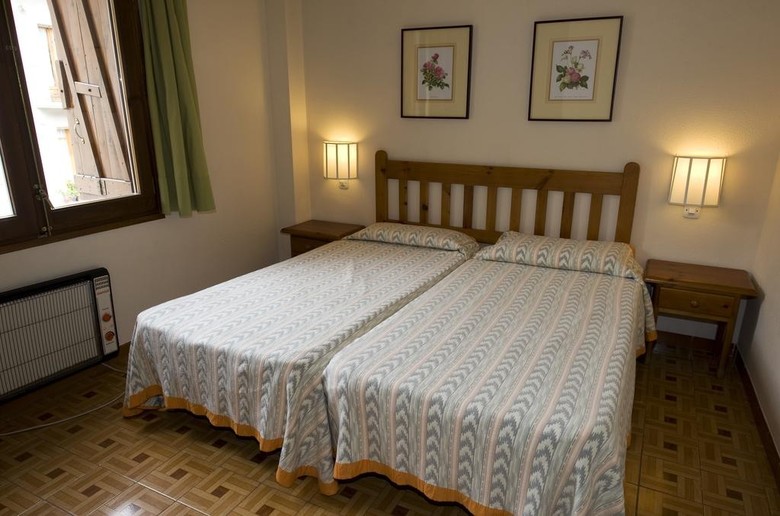 Apartamentos Pessets
