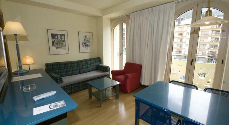 Apartamentos Pessets