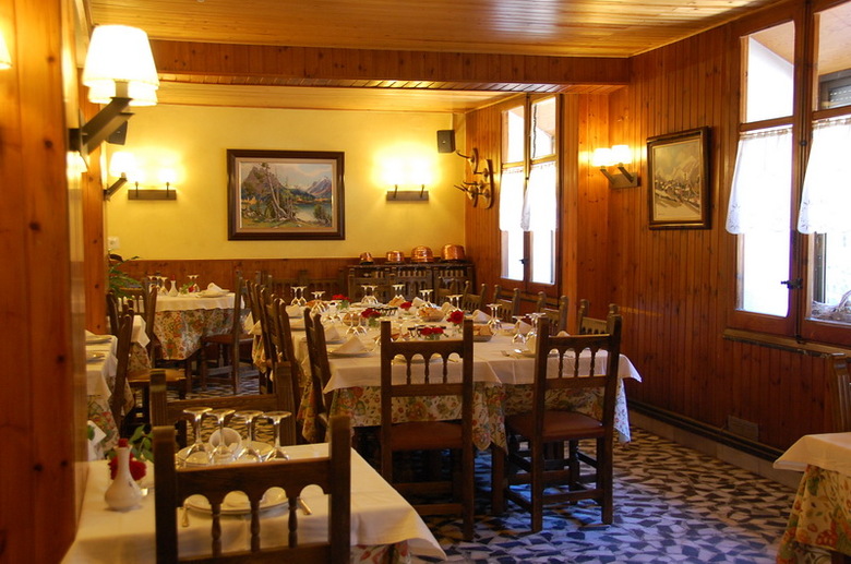 Aparthotel Roya