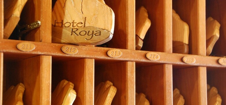 Aparthotel Roya