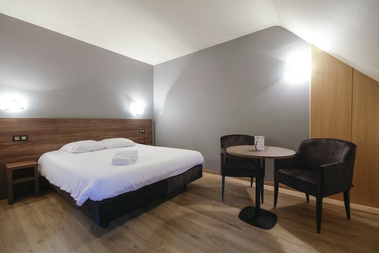 Hotel Les Jardins De La Molignee