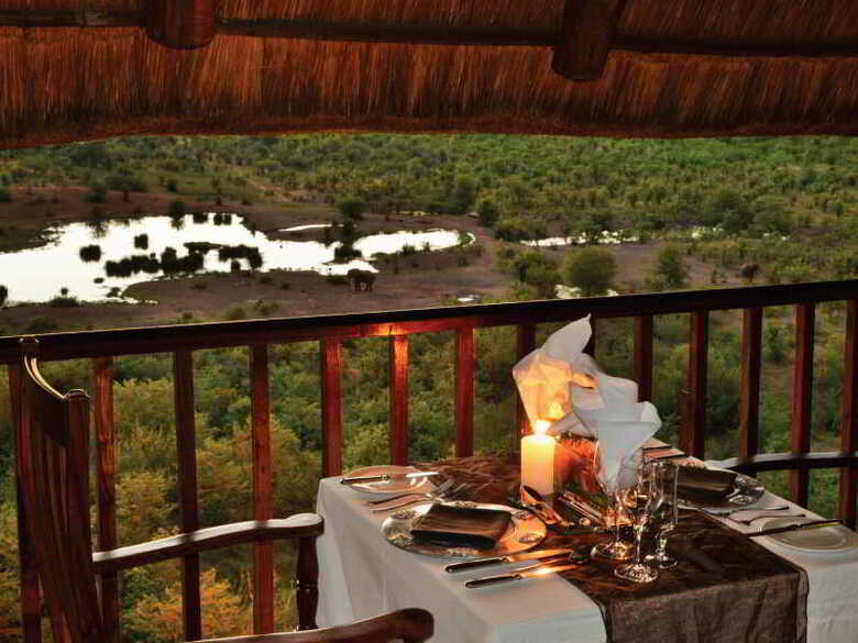 Hotel Victoria Falls Safari Lodge