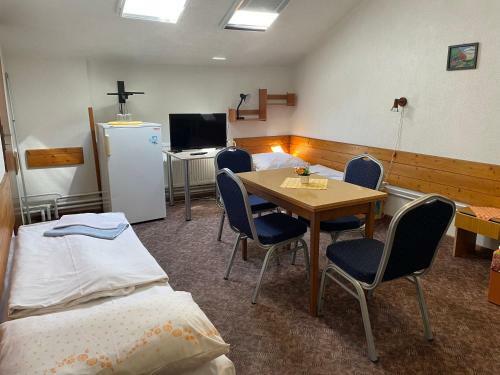 Hostal Penzi�n M�ria