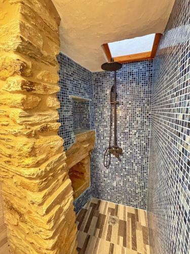 The Pomegranate Stone House - 5 Mins To Batsi