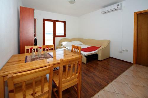 Apartments Vala