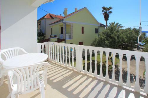Apartments Vala