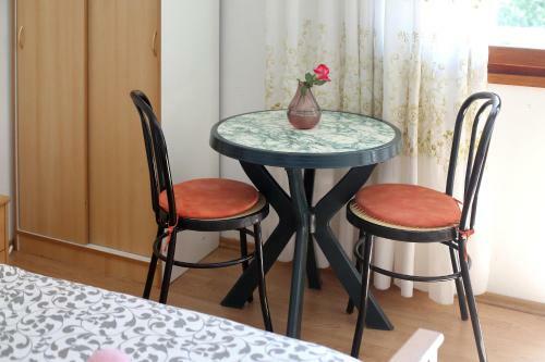 Apartments Vala