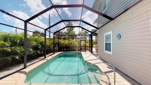 4851 Estero Blvd