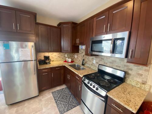 2101 Estero Blvd #3