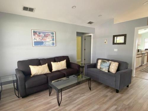 5310 Williams Drive