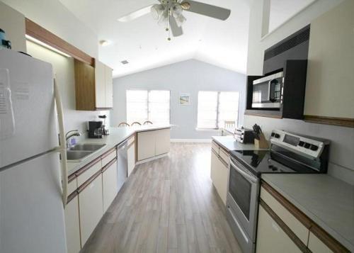 5310 Williams Drive