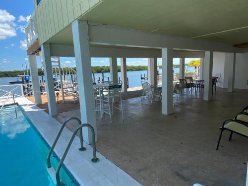 21530 Madera Rd - Bay Front Pool Home