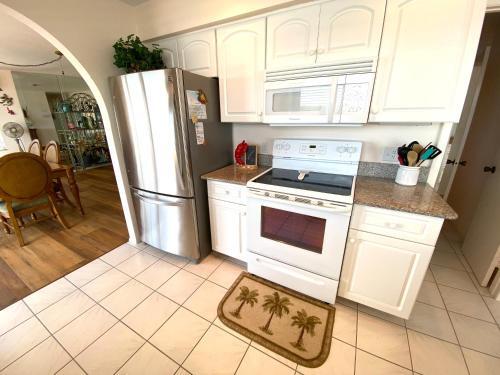 21530 Madera Rd - Bay Front Pool Home