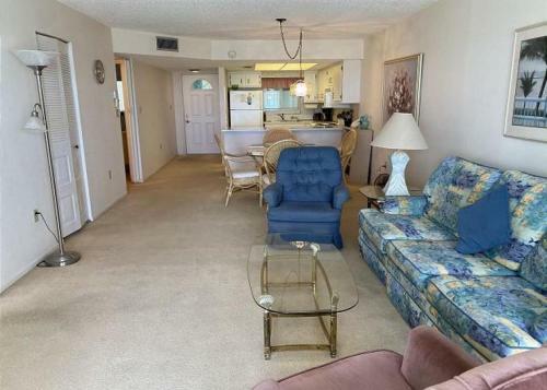 Strandview #603