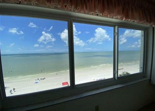 Strandview #603