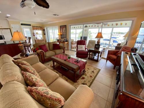 331 Palermo Circle