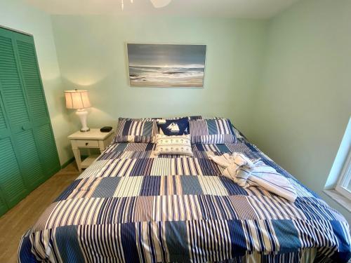 Seagrape Bay #205