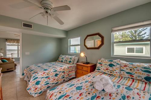 718 Estero Boulevard