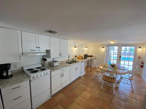 258 Primo Drive