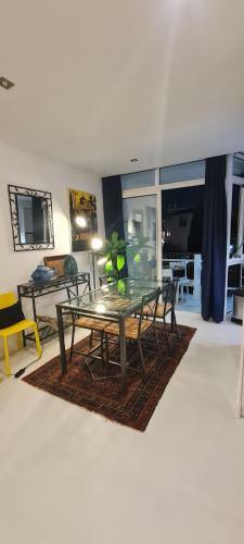 Rua Do Clube N�utico Apart. E1