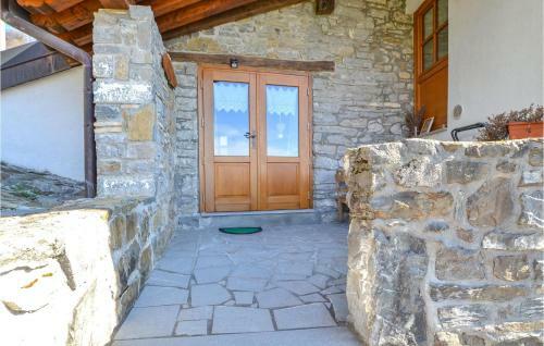 Stunning Home In Stregna With Wifi And 2 Bedrooms