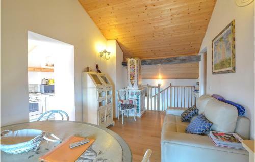 Stunning Home In Stregna With Wifi And 2 Bedrooms