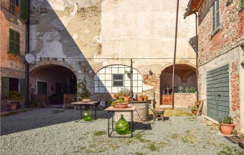 Awesome Apartment In Montaldo Bormida With 1 Bedrooms