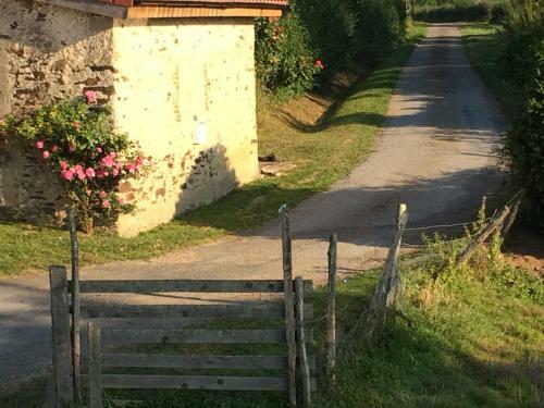 Bed & Breakfast Le Dragon Dans Les Buis