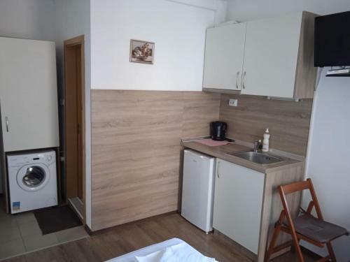 Flora Beach Apartaments