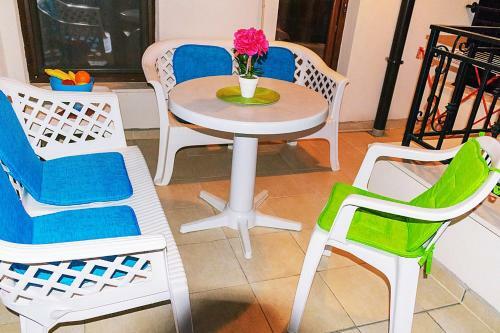 Flora Beach Apartaments