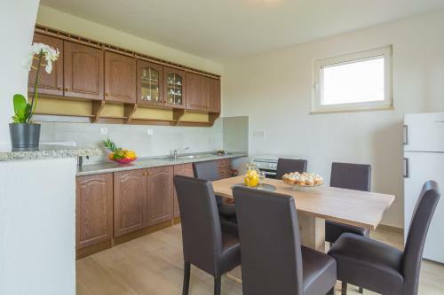 Apartment Kozina