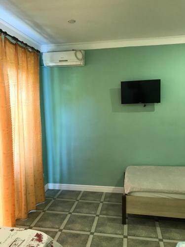 Hostal Guest House Emida