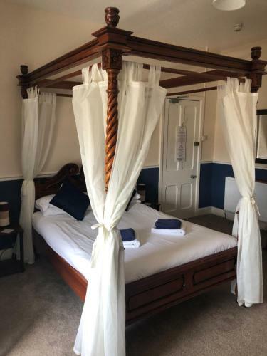 Bed & Breakfast Leamington House
