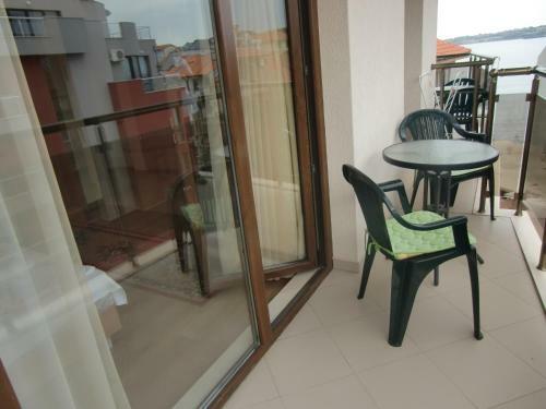 Hostal Guest House La Rose