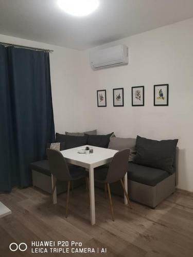 Apartamento Breezy Studio 5
