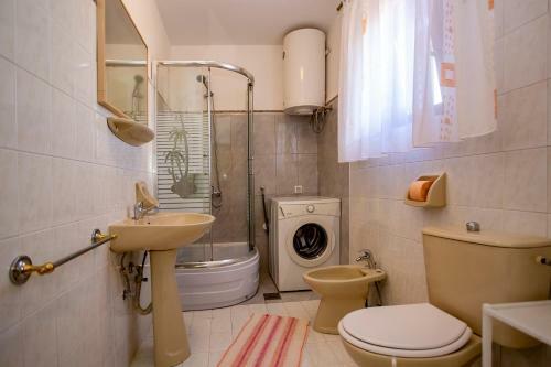 Hostal Apartmani Jurman