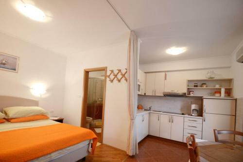 Hostal Apartments And Rooms Branka