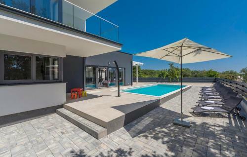 Villa Luna Holiday Home