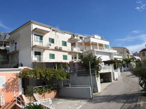 Apartments Villa Vesna Podgora - Cdm05026-cyb