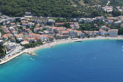 Apartments Villa Vesna Podgora - Cdm05026-cyb