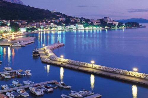 Apartments Villa Vesna Podgora - Cdm05026-cyb