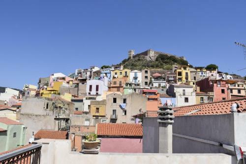 Apartamento Il Tetto Nel Cuore Di Bosa