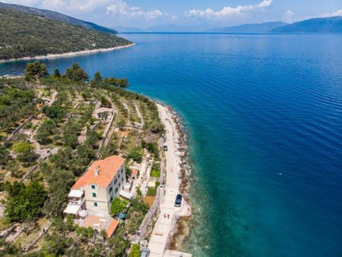Apartments Valun