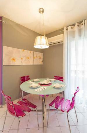 Apartment By The Airport