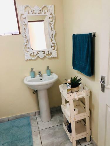 Apartamento Cozy One Bedroom Garden Cottage