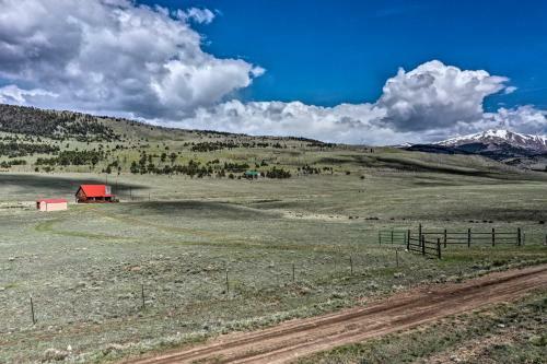 Secluded Fairplay Rocky Mountain Hideaway With Views
