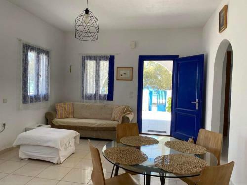 Villa 33