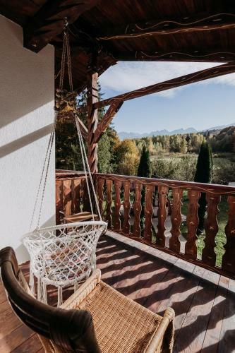Hostal Casa De Sub Munte