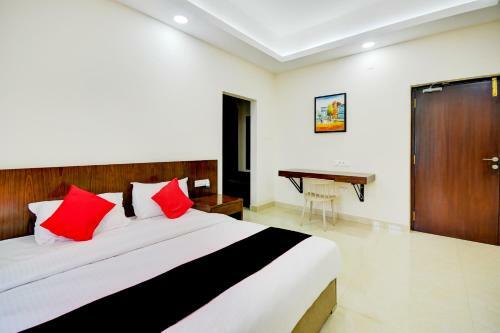 Hotel Mayfair Service Apartments